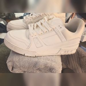 Louis Vuitton Sneakers Trainer Triple White